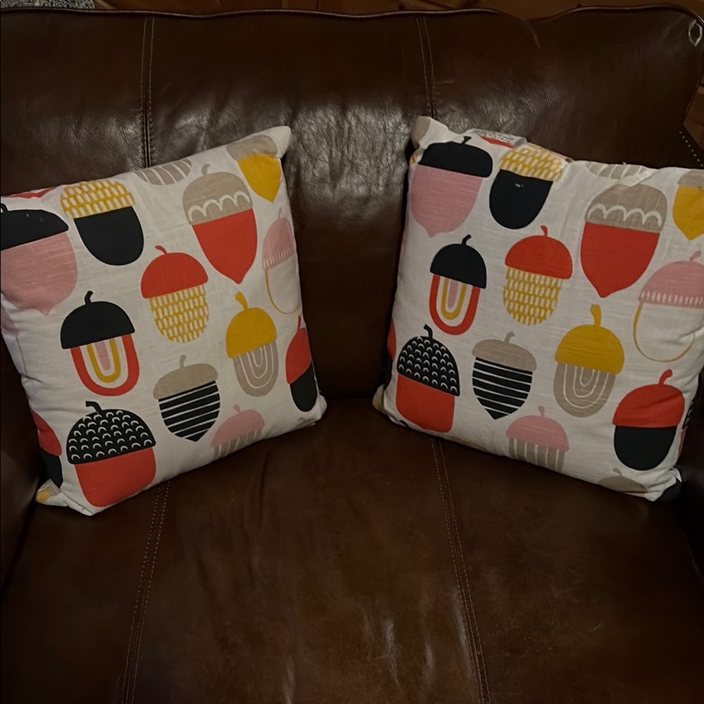 Colorful Acorn Pattern Throw Pillows